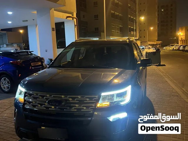 Ford Explorer XLT Limited 4 x 4 For Sale