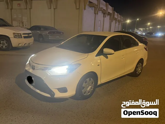 ( ماشي 190 )شرط الفحص السعر 700