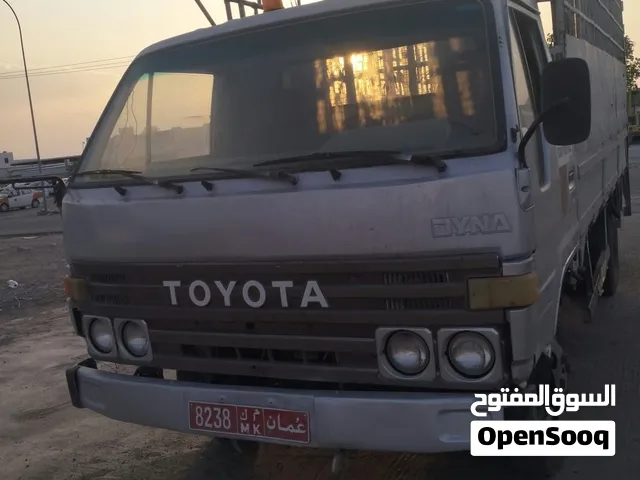 شاحنه م مديل 1995