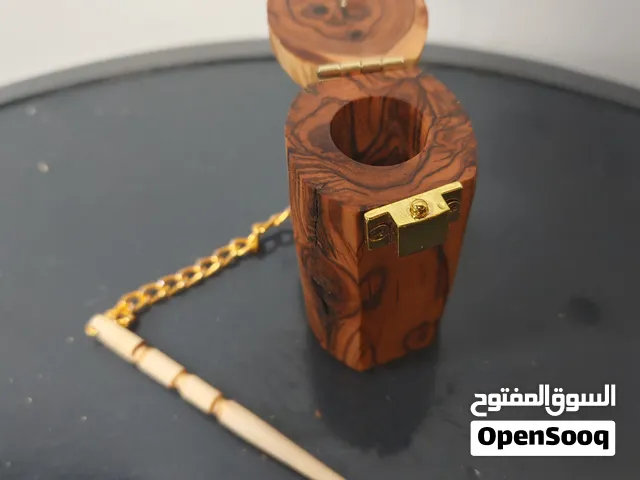 مكحله مع المرود من الأخشاب الطبيعيه