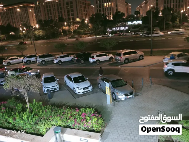 البحث عن عاملين وحد مكانكي سيارات وتاني كهربائيّ سيارات