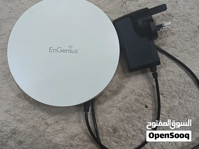 EnGenius EWS330AP AC1300 Wave 2 مع محول الطاقة الخاص بها
