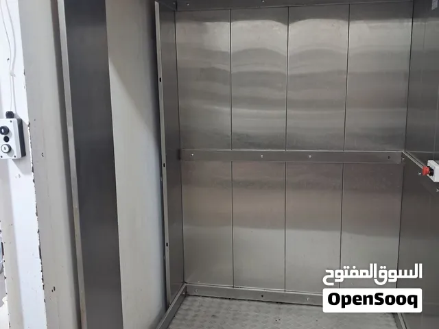 مصعد كهربائي