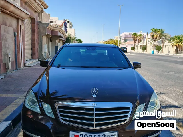 للبيع مرسيدس بنز 300E موديل 2011