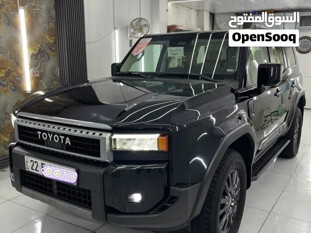 لاندكروزر برادو الشكل الجديد موديل   2024  لون اسود ملكي فئه   R2  فول مواصفات السياره جديده بوضع ال