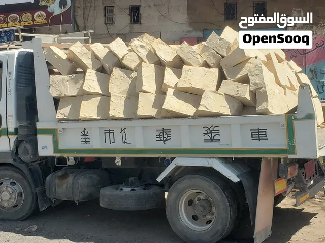 لبيع الأحجار البلق الواجهي والمثاني والجعم السوداء والنيس جميع الأحجار البلق القوي وسعر المناسب لكم