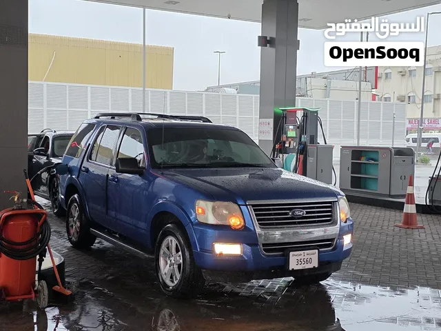 ford explorer xlt 4x4 2010