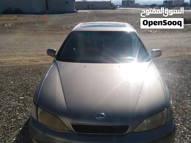 لكزس الكبش موديل 98 في حاله جيده يحتاج لبعض الأشياء