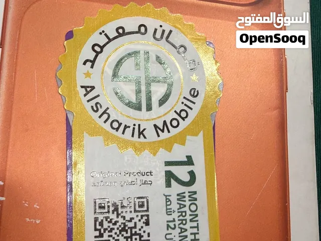 سيم كارت ، مع ملحقاته الكابل و الباكيت مع الضمان ، استعمال قليل ، الهاتف نضيف جداً بطارية 98٪ .
