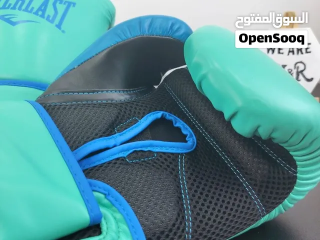 عرض مميز – كفوف ملاكمة احترافية من Everlast إذا كنت تدور على القوة، الأداء، والحماية بنفس الوقت
