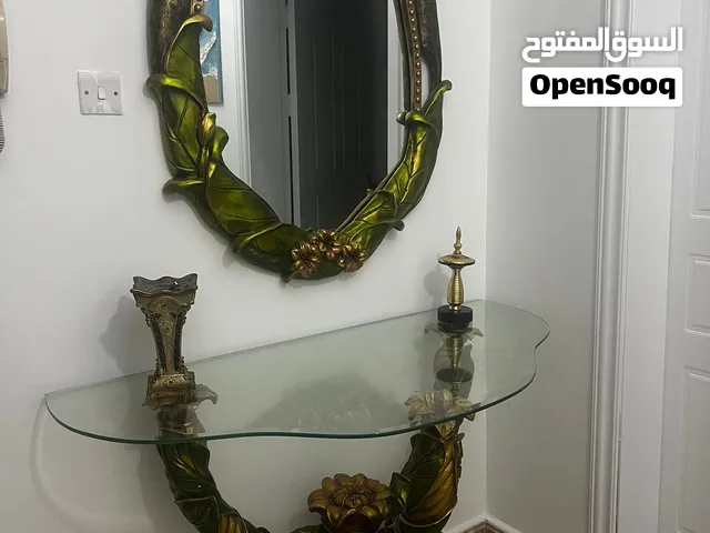مدخل ذهبي كامل بالمرايا للبيع بسعر 250