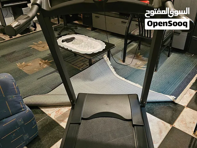 Heavy duty treadmill for sale جهاز مشي عالي التحمل للبيع