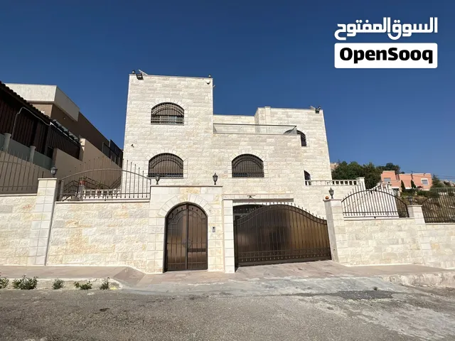 فيلا في عمان 5 دقائق عن دوار الدله في مرج الحمام،اطلاله غربيه