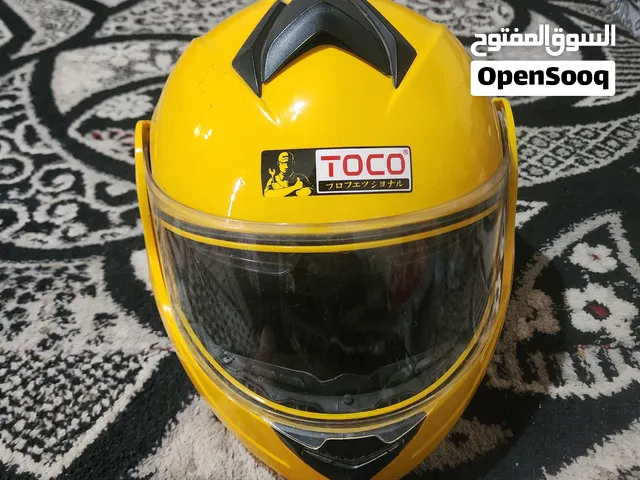 خوذه دراجه نوعيه ممتازه وشكل مميزه لون اصفر