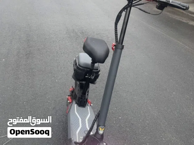 للبيع سكوتر وحش مافيه شي اقرا الوصف تحت