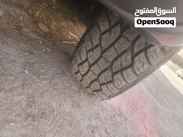 كوشوك 275/65/17 160 دينار