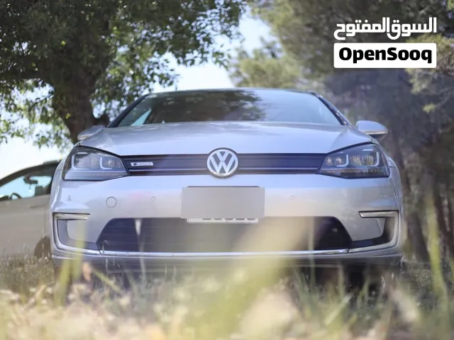 اي جولف بريميوم 2015