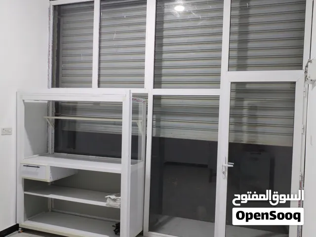واجهيت محل للبيع