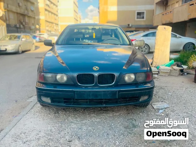 بيم دبليو 528