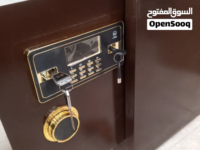 خزنه اصلي 60 ك فخمه جدا جدا جديد بالكرتونه ضد الحريق رائعه كامل الاضافات الجديده مميزة جدا