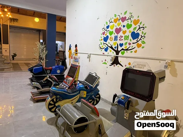 العاب إلكترونيات للبيع