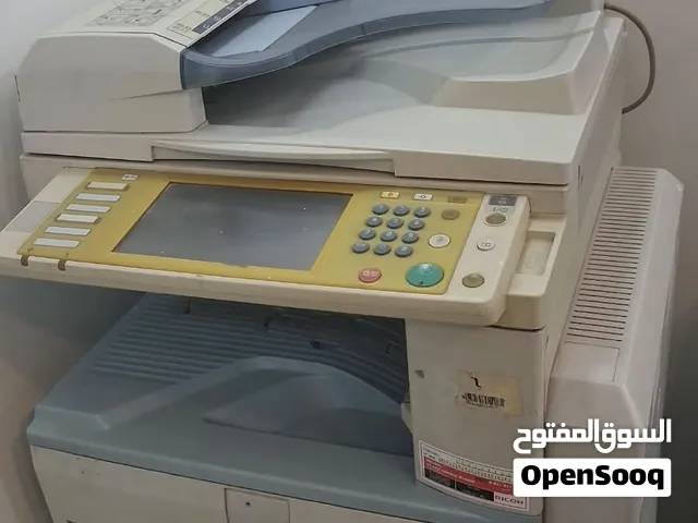 ماكينة تصوير بحالة ممتازه فيها الكثير من الخاصيات قوية بحال الوكالة