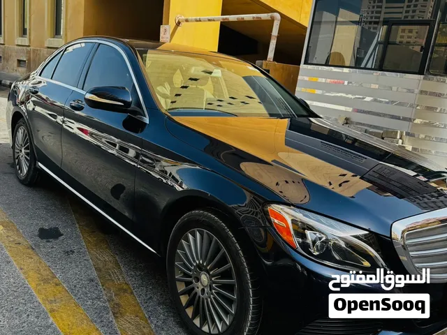LUXURY MERCEDEZ BENZ C300