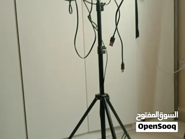حامل ضوء وتصوير ثلاثي قابل للتعديل