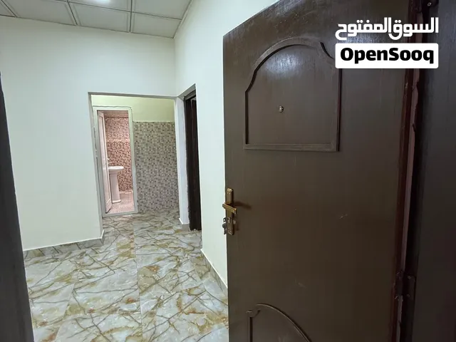 75 m2 2 Bedrooms Apartments for Rent in Basra Jaza'ir