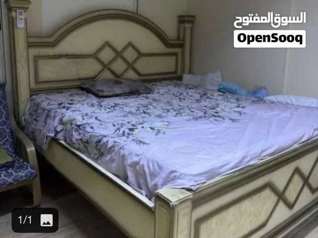 Ladies bed space (Indian only contact )