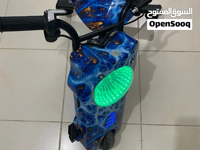 سكوتر بحاله ممتازه استعمال خفيف بطاريه ممتازه 100٪