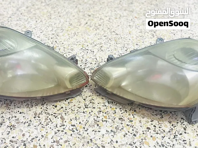 Daihatsu sirion model 2007 front lights available in good conditiont.