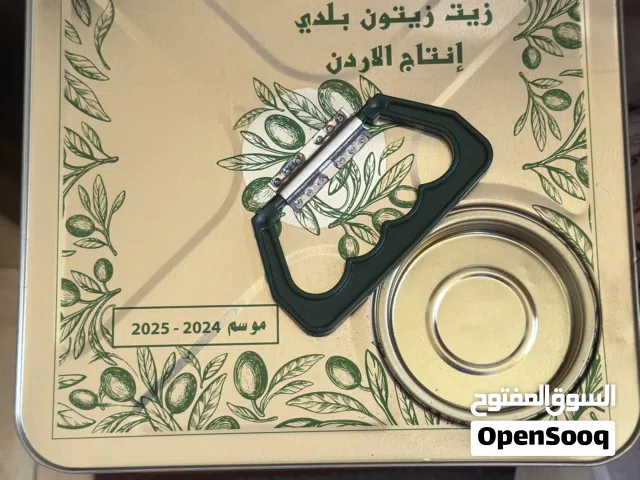 زيت زيتون بلدي نخب اول للبيع انتاج 2024/2025  بسعر مغري مكفول لاخر قطره