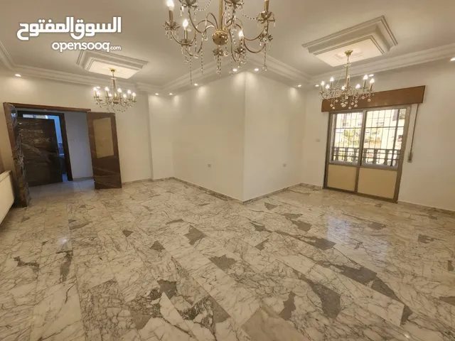شقة فارغة للبيع في خلدا  ref : 14295