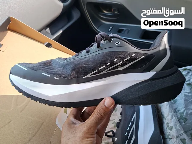 حذاء الجري أصلي ومريح  أندر آرمور