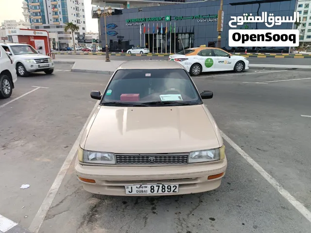 تويوتا كورولا كلاسيك 1992