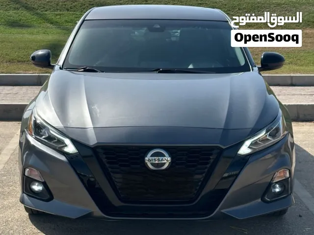التيما SR لبيع سبب البيع تغير فقط لموديل احدث تواصل ع الخاص وقابل للتفاوض افحص وين ماتحب بدون ليكات
