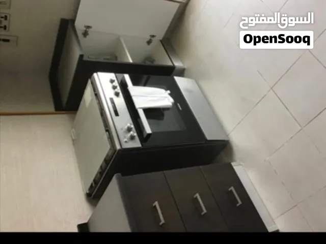 عدد اثنين2 الأول كهربائي واخر غاز وسط