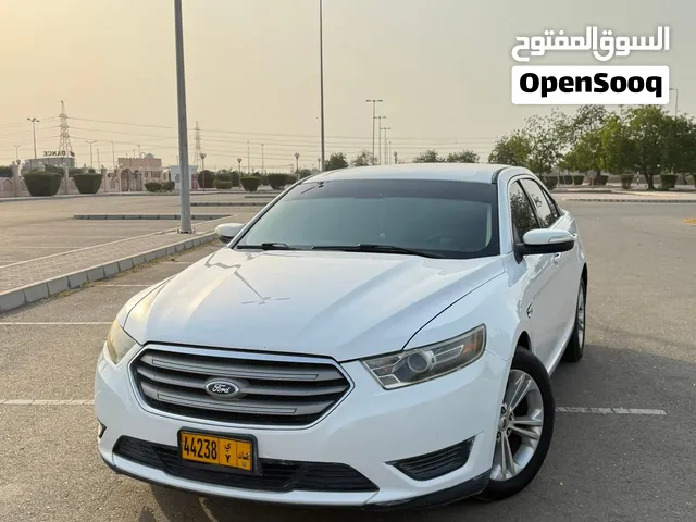 Used Ford Taurus in Al Batinah