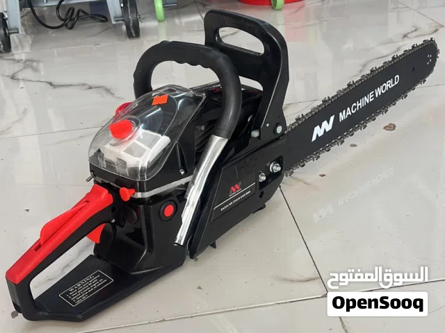 ماكينة قص أعشاب (عشب)
