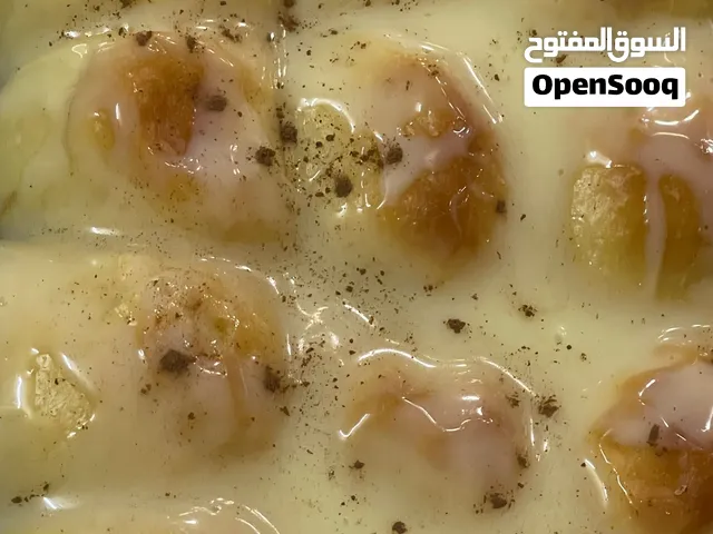 حلى منزل طازج ولذيذ سينابون ملكي، خلية نحل، كيك كراميل وحلويات باردة (حي لبن)