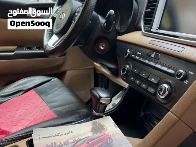 كيا سبورتج ماشي 32 الف سيارة نظيفة كما موضح بالصور ماخذها