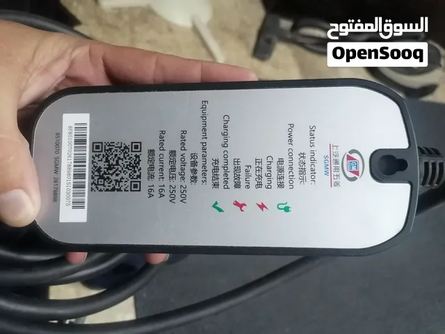 شاحن بطارية سياره صيني جديد غير  مستعمل نهائيا .. نوع SGMW حجم 16 أمبير .. جديد غير مستخدم نهائيا ..