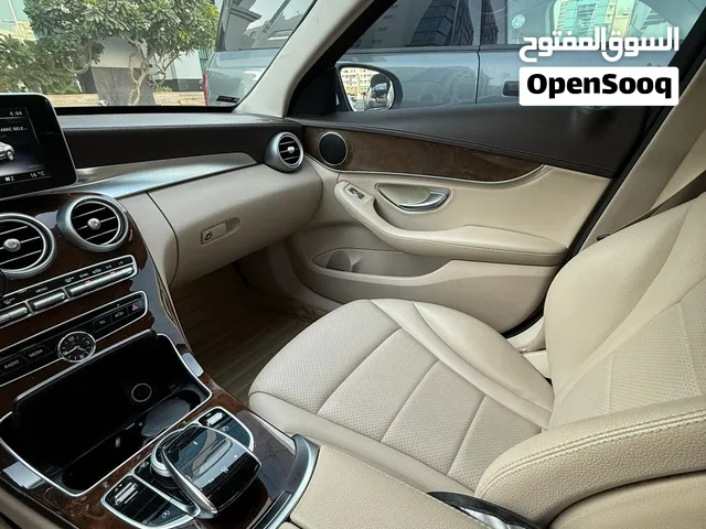 مرسيدس بنز سي 200 موديل 2016 لون ابيض خليجي