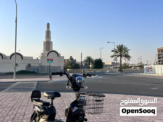 للبيع سكوتر ماكمل شهر نضيف جدا سعر الجديد 140