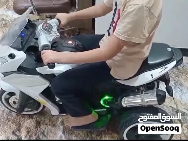 دراجه ناريه نضيفه