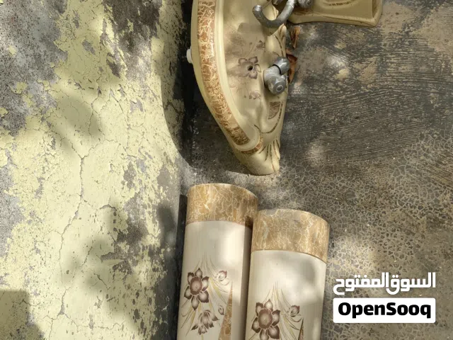 مغاسل العدد 2 مستخدمه للبيع
