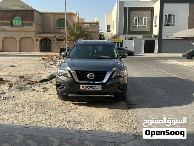 Nissan Pathfinder 2018 S (Very Clean / Quick Sale)