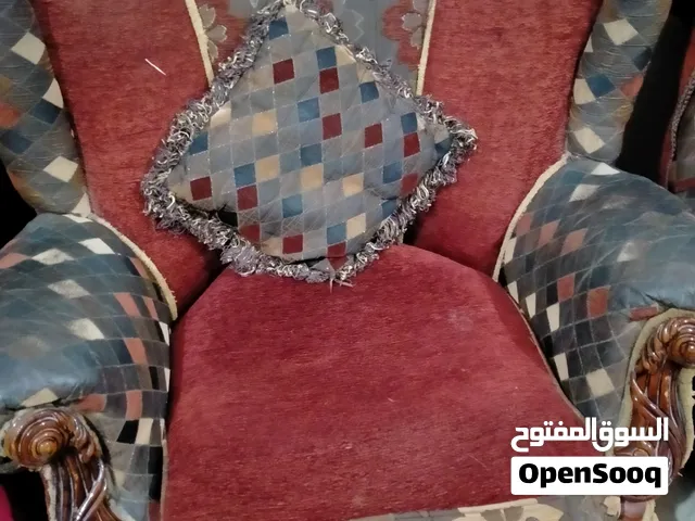 اثاث وفرش متفرقة