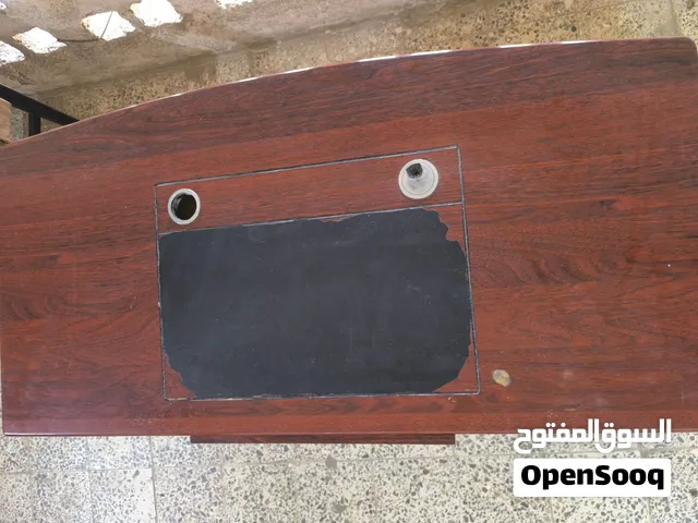 طاوله مكتبيه